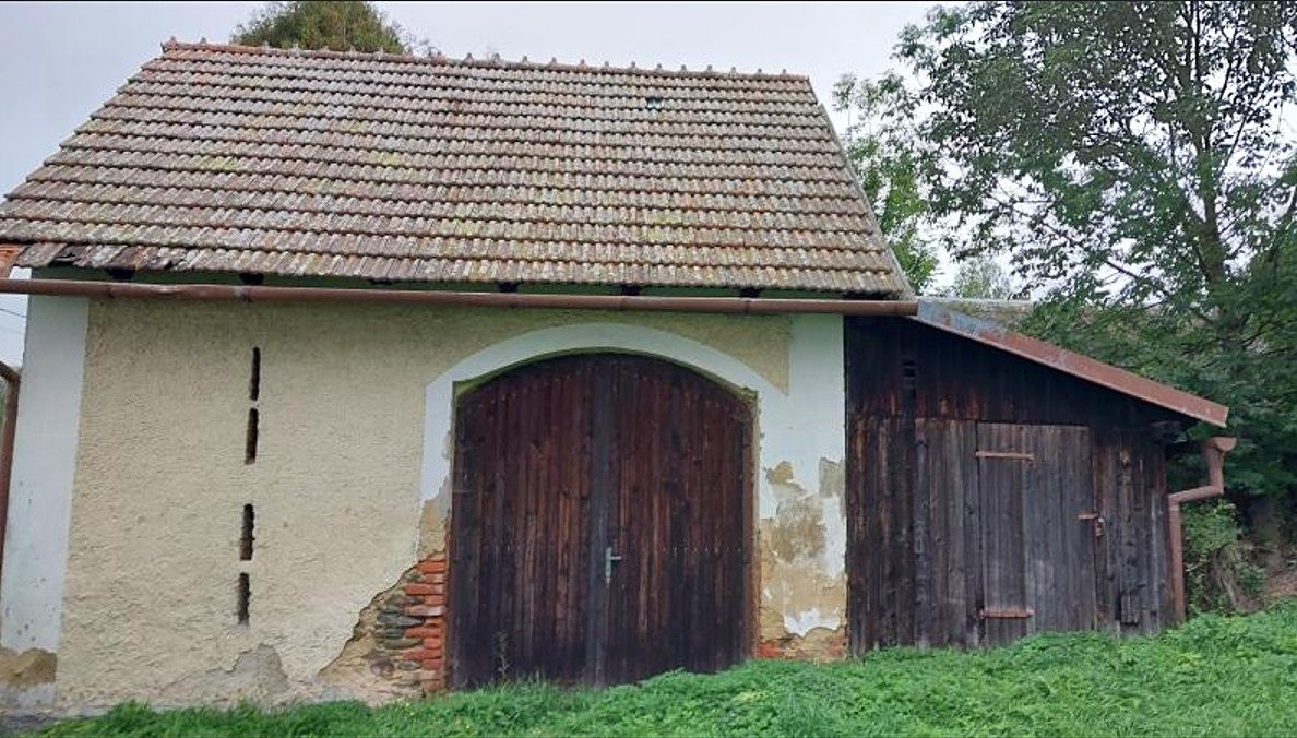 Prodej rodinného domu 136 m², pozemek 3506 m² – fotografie 3