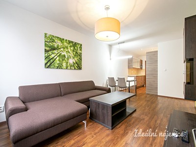 Pronájem bytu 3+kk 74 m²
