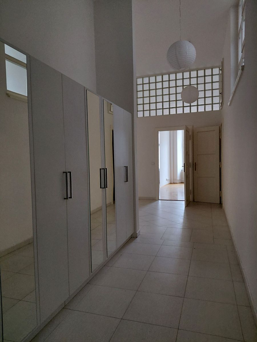 Pronájem bytu 4+1 174 m² – fotografie 3
