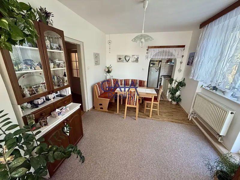 Prodej rodinného domu 160 m², pozemek 878 m², Ždánice – náhled fotky 3