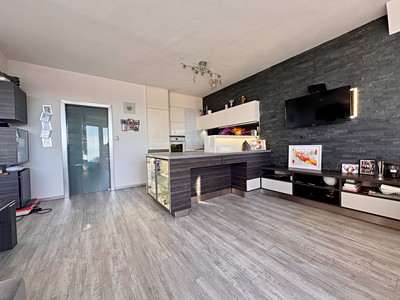 Pronájem bytu 3+kk 82 m² (Jednopodlažní)