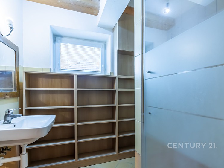 Haus zum Kauf, 393 m² (4 von 20)