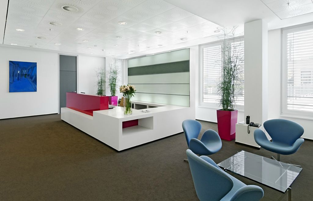 Pronájem kanceláře 1700 m² – fotografie 5