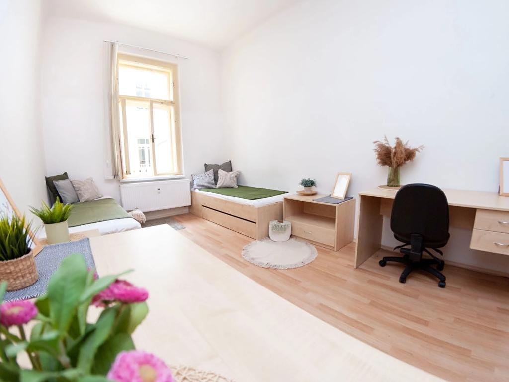Pronájem bytu pokoje 15 m²