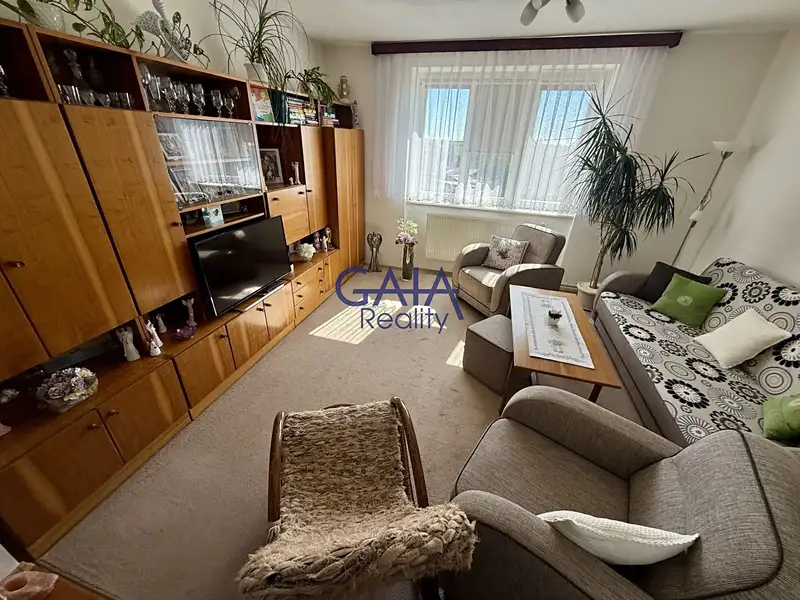 Prodej rodinného domu 160 m², pozemek 878 m², Ždánice – náhled fotky 2