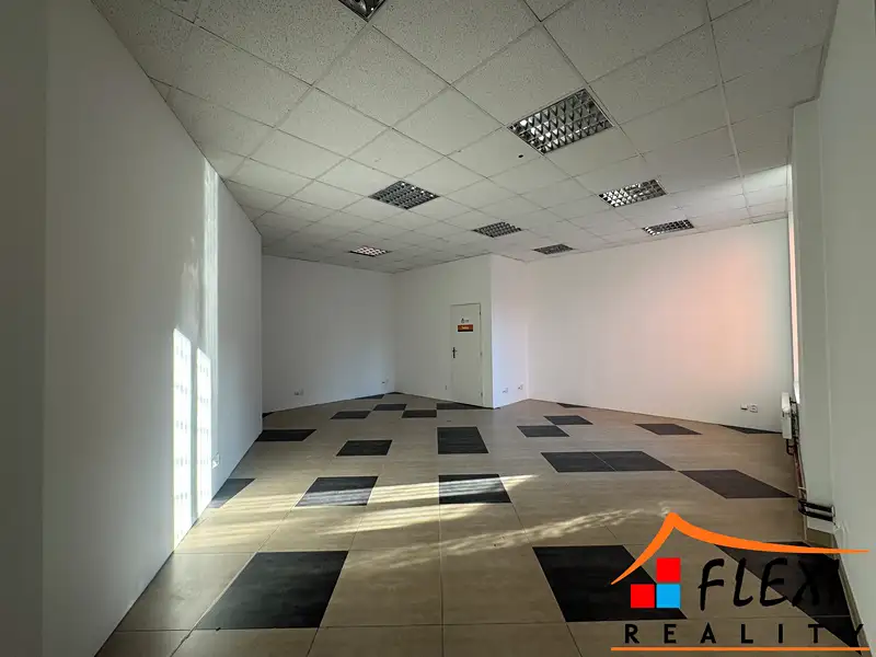 Pronájem kanceláře 83 m², Ostrava – náhled fotky 2