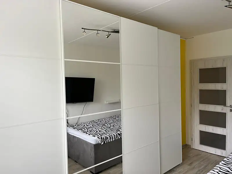 Pronájem bytu pokoje 14 m², Praha – náhled fotky 3