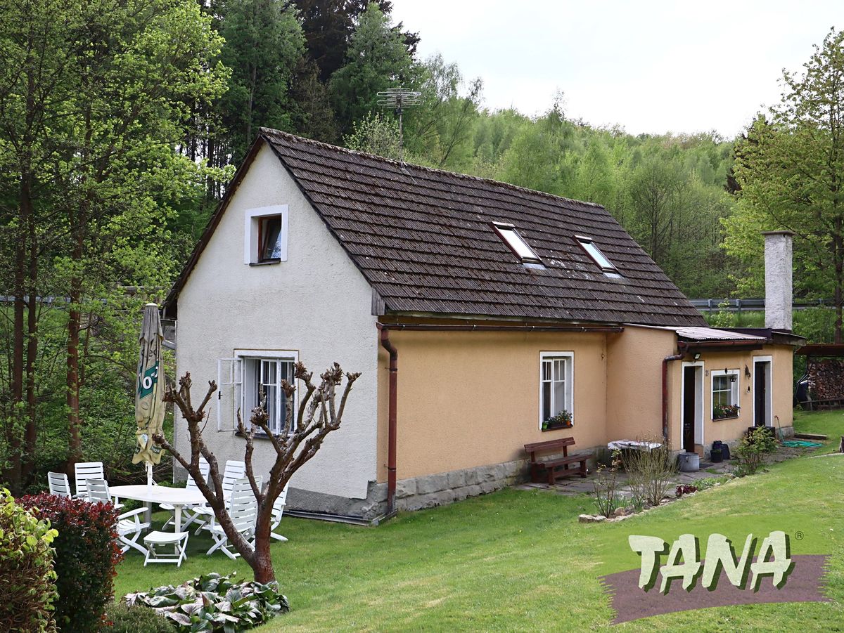 Prodej rodinného domu 92 m², pozemek 2070 m²