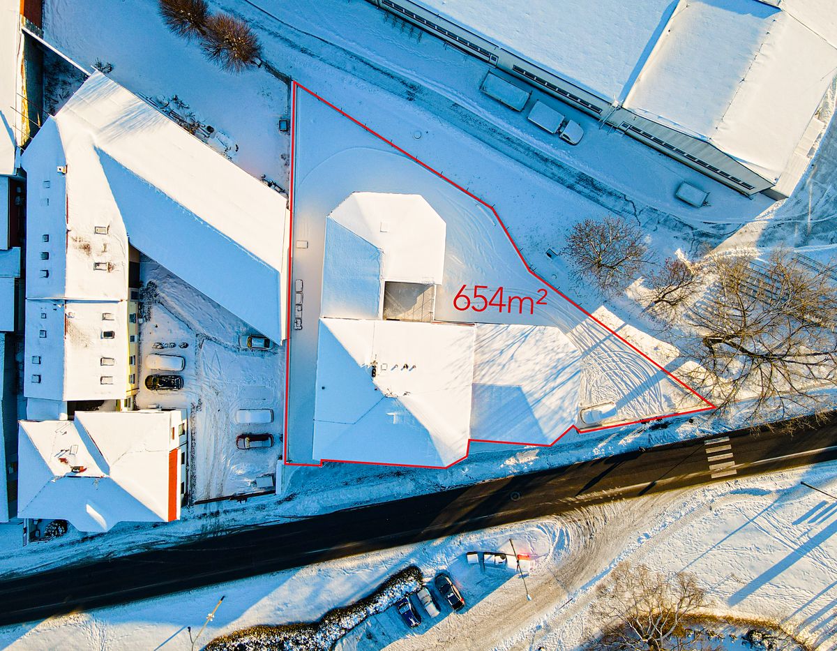 Pronájem obchodního prostoru 299 m² – fotografie 2