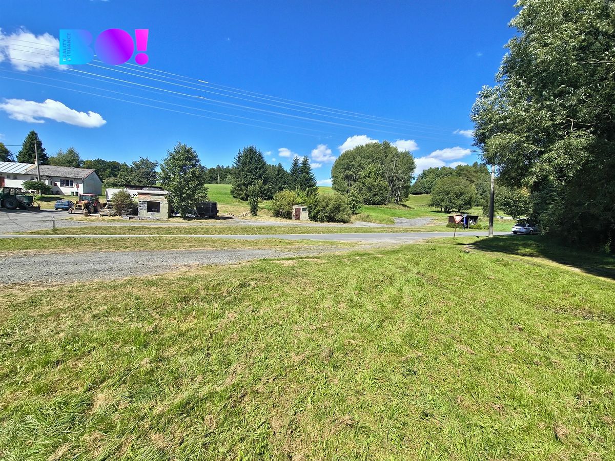Prodej stavebního pozemku 271 m² – fotografie 2
