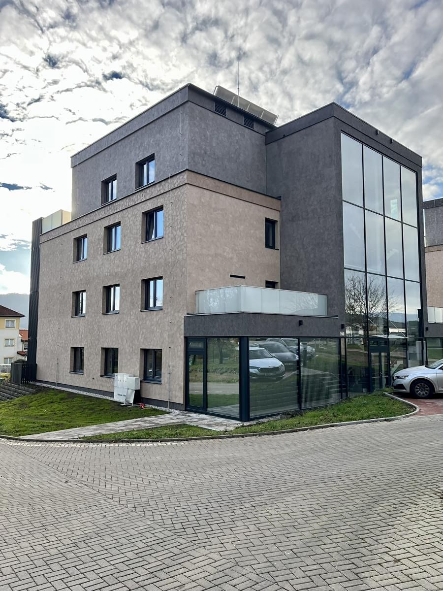 Pronájem bytu 3+kk 78 m² – fotografie 3