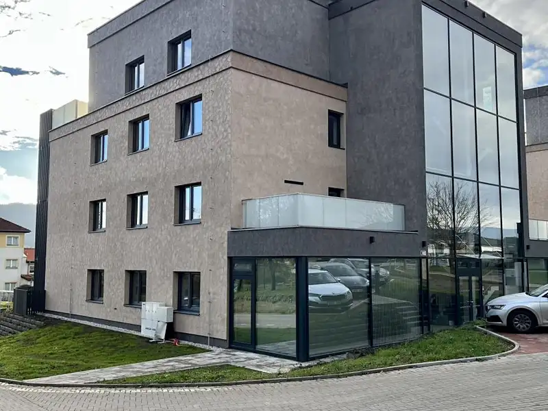 Pronájem bytu 3+kk 78 m², Kadaň – náhled fotky 3