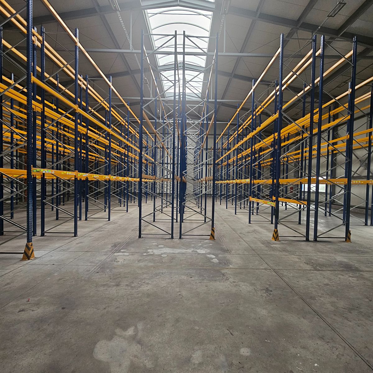 Prodej skladového prostoru 5776 m² – fotografie 3