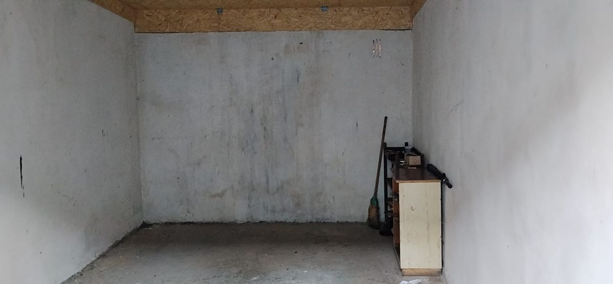 Pronájem garáže 18 m² – fotografie 3