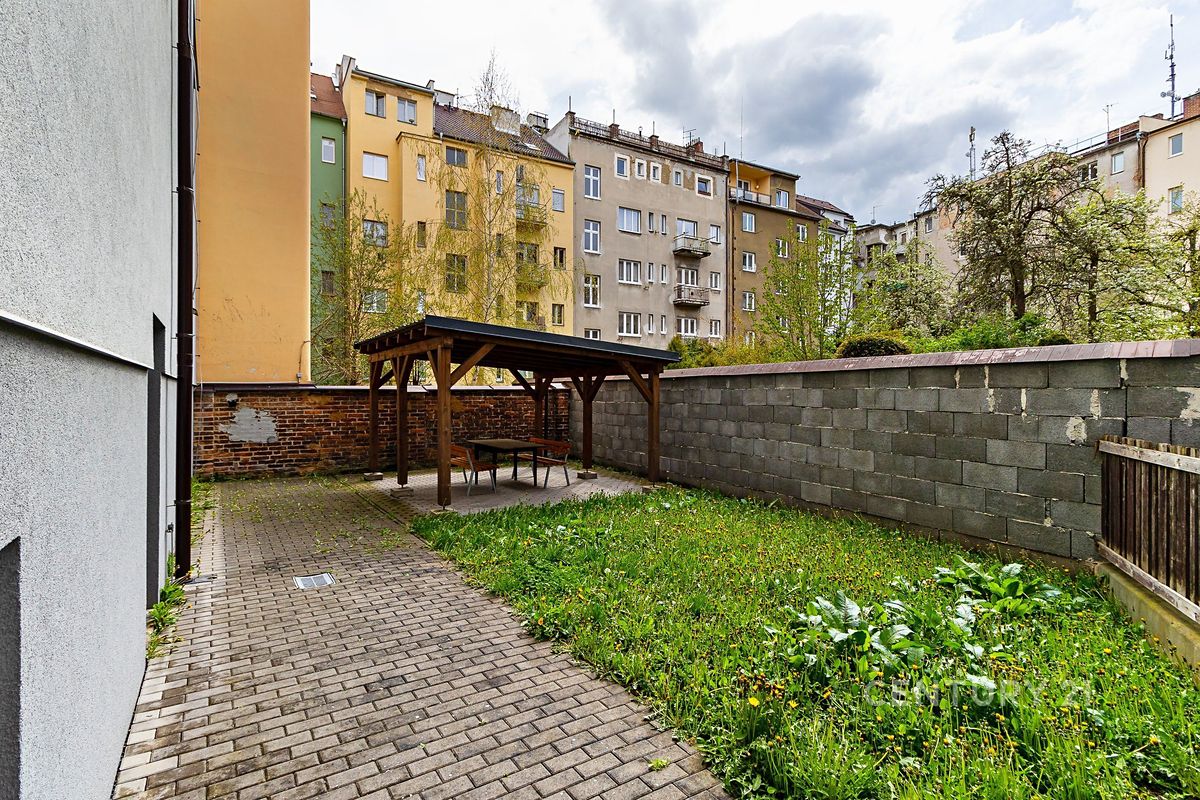 Pronájem bytu pokoje 18 m² – fotografie 5