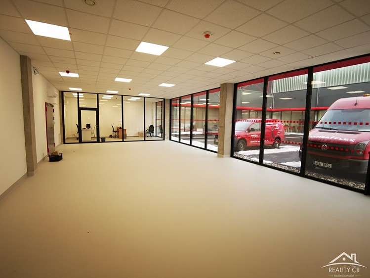 Комерційне приміщення в оренду, 1 094 м² (8 з 15)