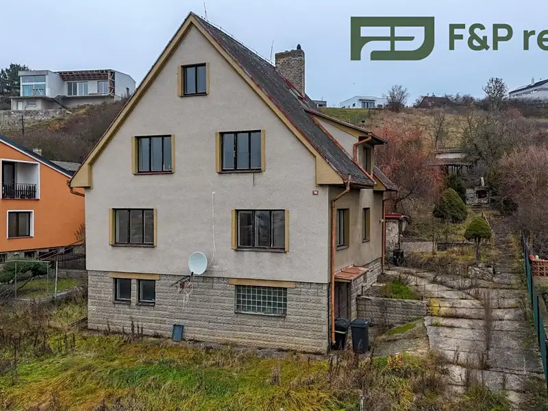 Prodej činžovního domu 228 m², Beroun – náhled fotky 1