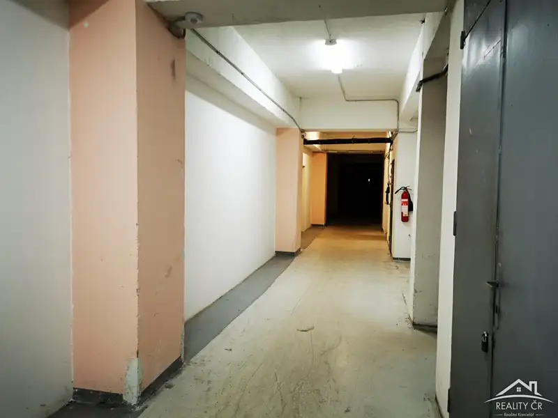 Pronájem skladového prostoru 595 m², Jihlava – náhled fotky 3