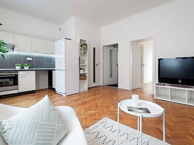 Pronájem bytu 2+kk 44 m²