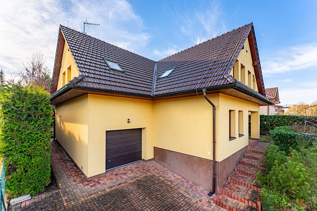 Property photo 35