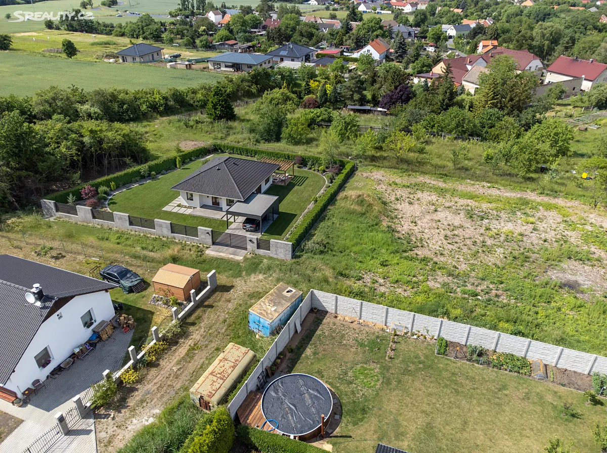 Prodej stavebního pozemku 785 m², Havraň