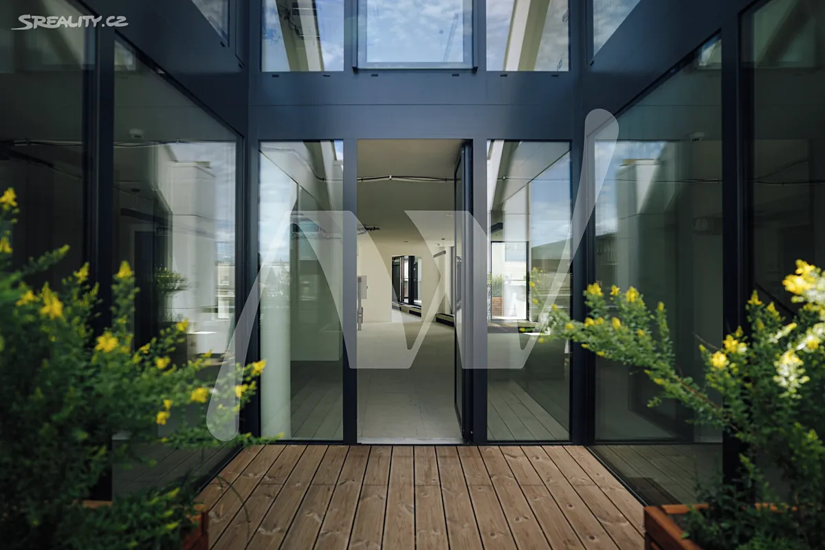 Pronájem kanceláře 511 m² – pohled 6