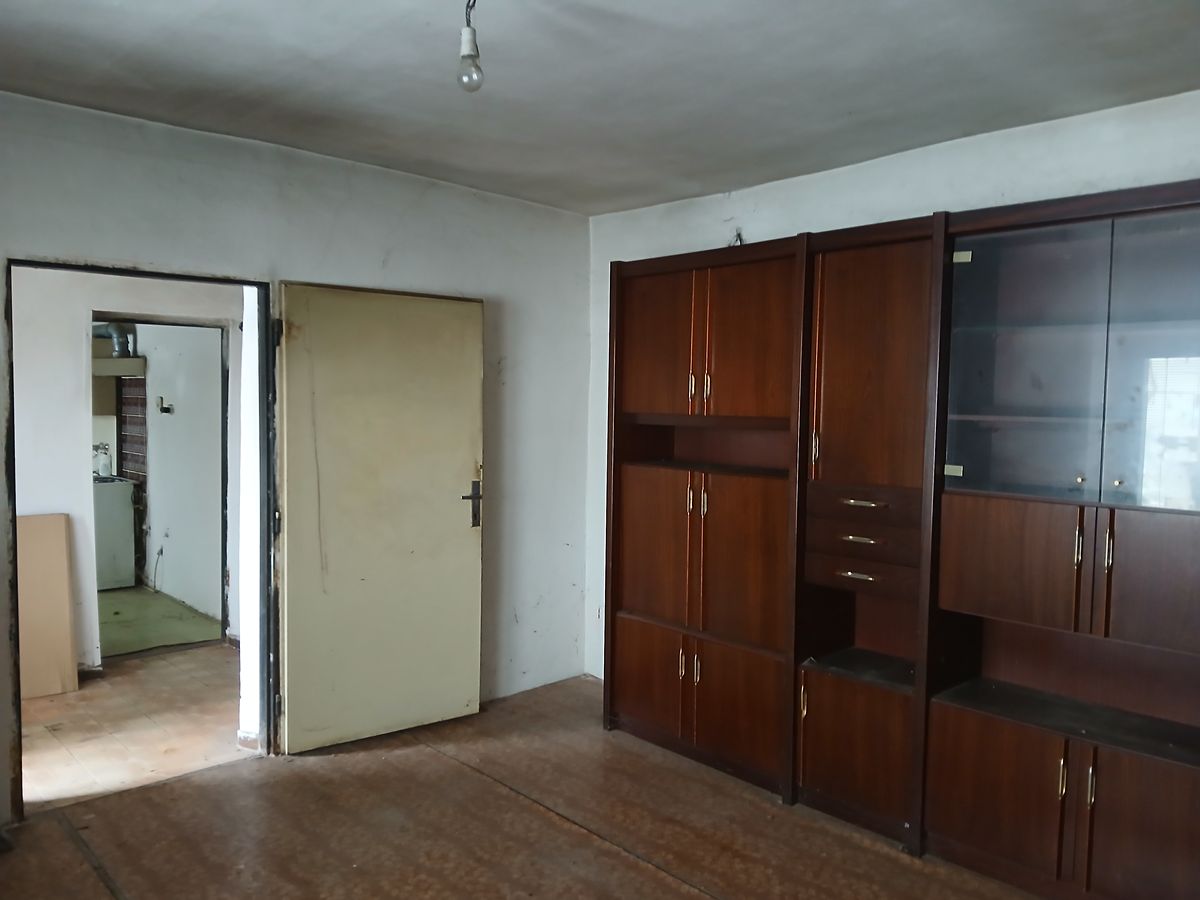 Prodej rodinného domu 100 m², pozemek 845 m² – fotografie 3
