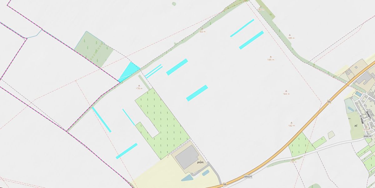 Prodej pole 39415 m²