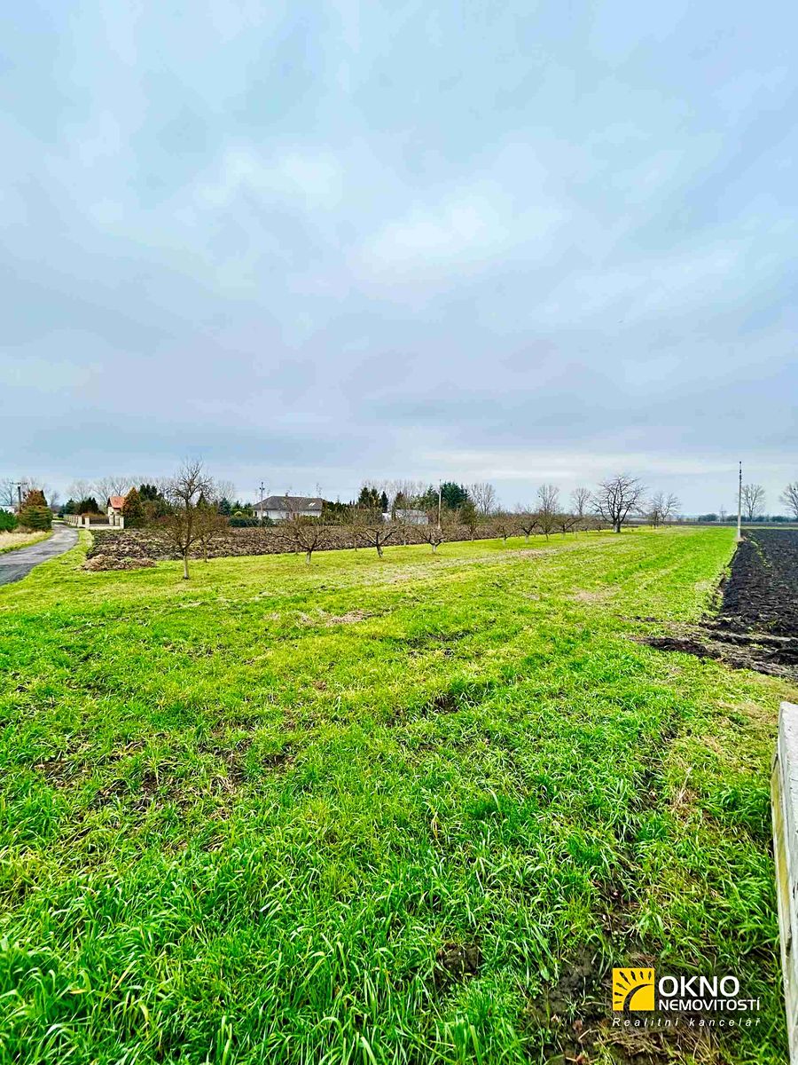 Prodej stavebního pozemku 2629 m² – fotografie 3