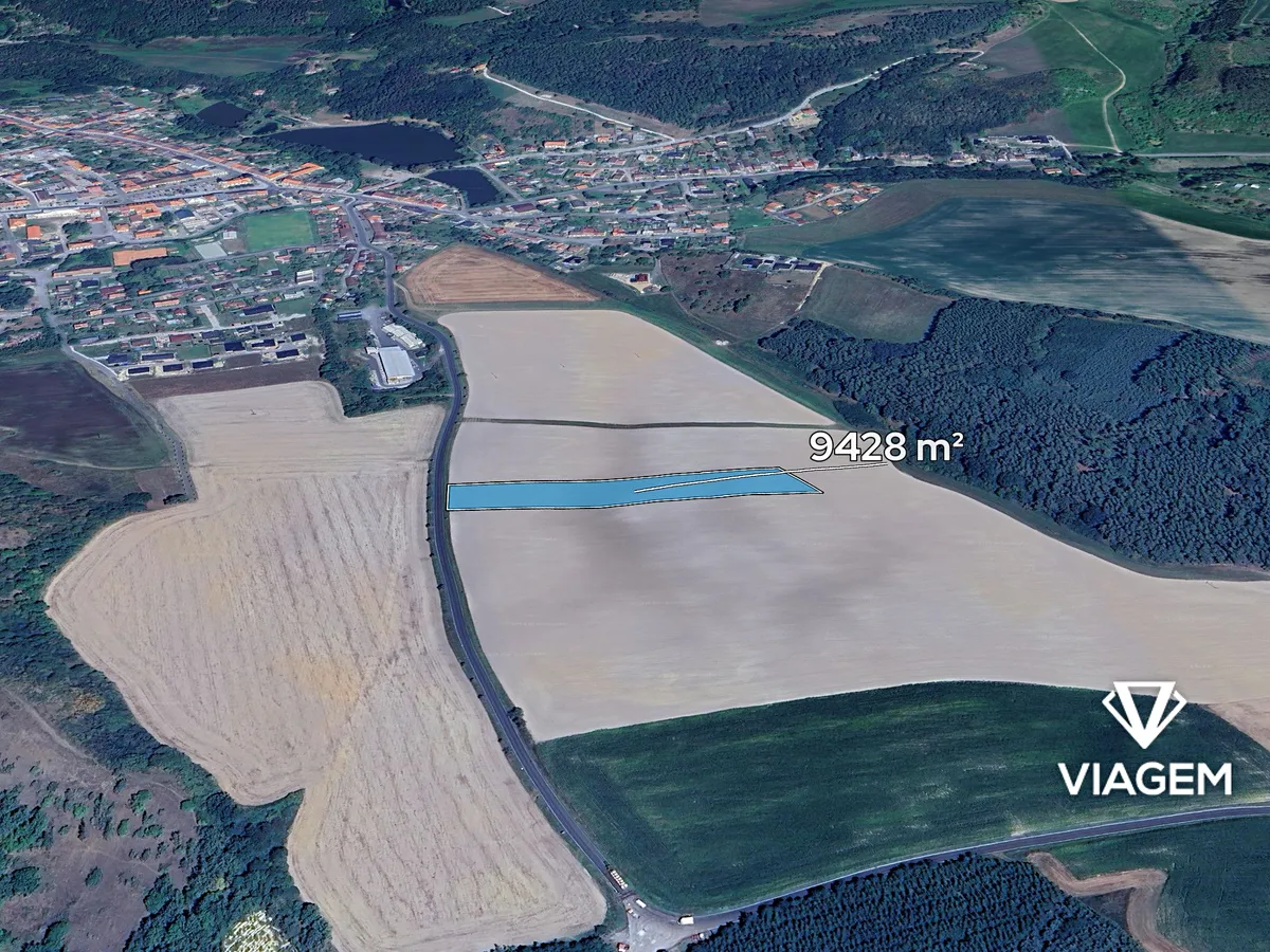 Prodej podílu 1/8 pole 1178 m²