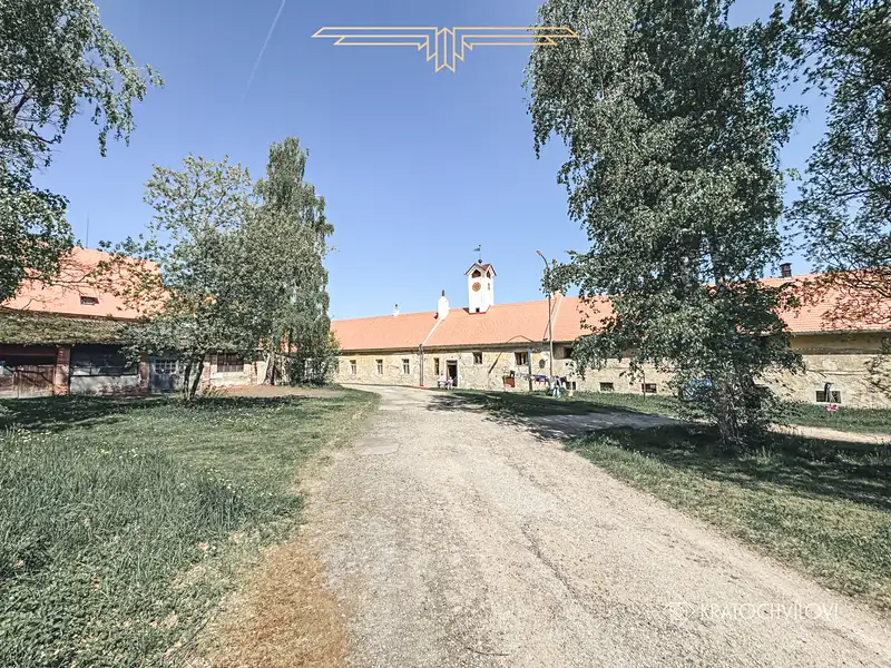 Prodej památky 10232 m², pozemek 14096 m², Netolice – náhled fotky 2