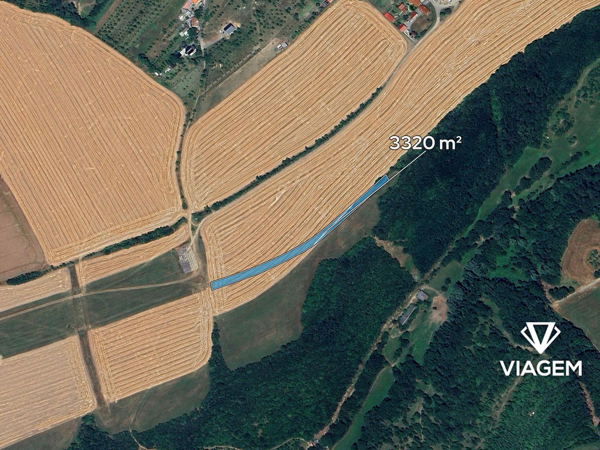 Prodej pole 3320 m² – fotografie 2