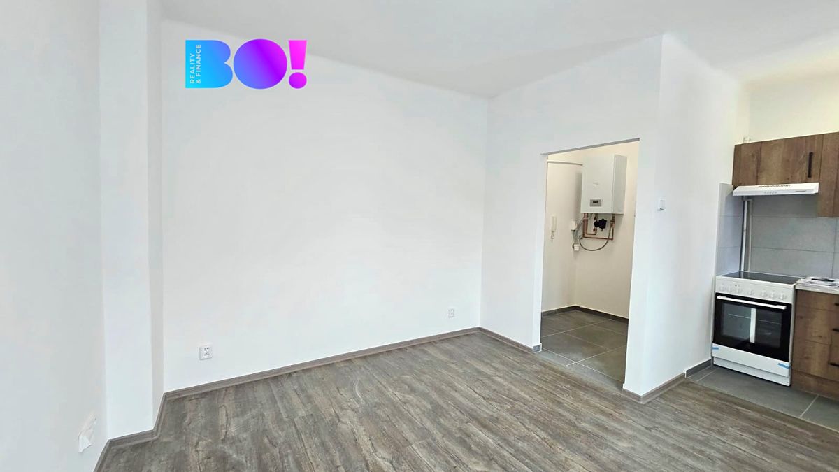 Pronájem bytu 1+kk 27 m² – fotografie 3