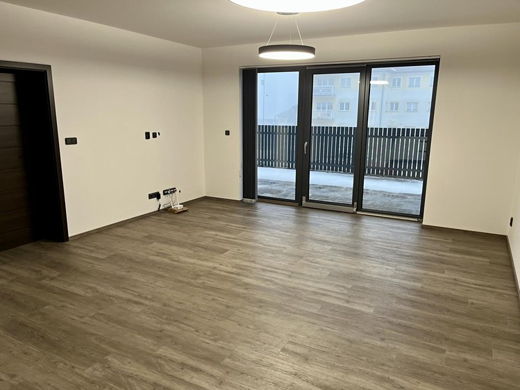 Квартира 2+kk в оренду, 63 м² (24 з 31)