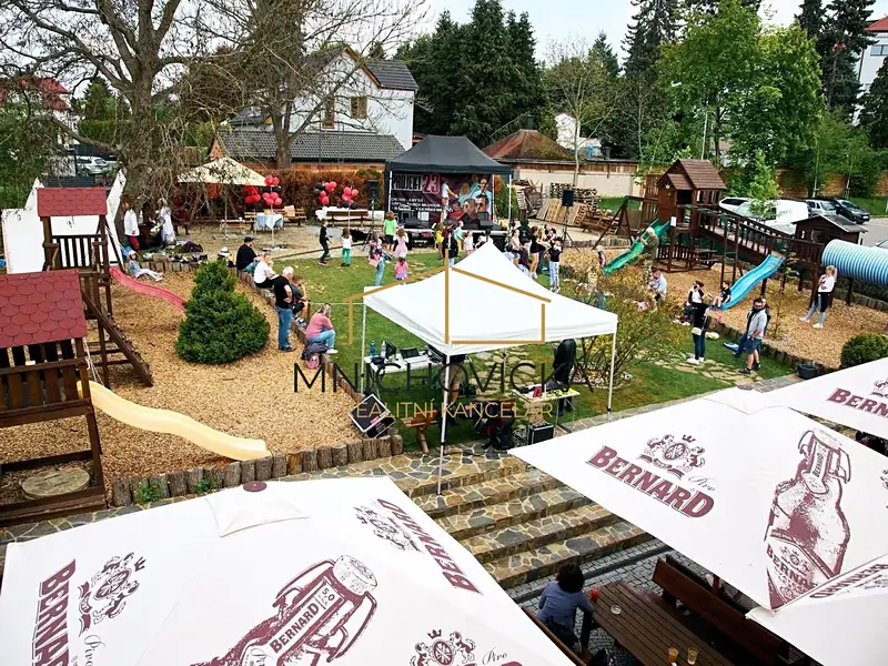 Prodej restaurace 909 m², Říčany – náhled fotky 2