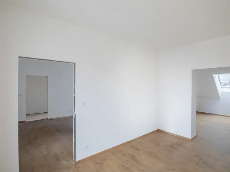 Prodej bytu 3+kk 85 m², Plzeň – náhled fotky 2