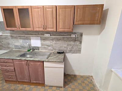 Pronájem bytu 1+1 34 m² (Jednopodlažní)