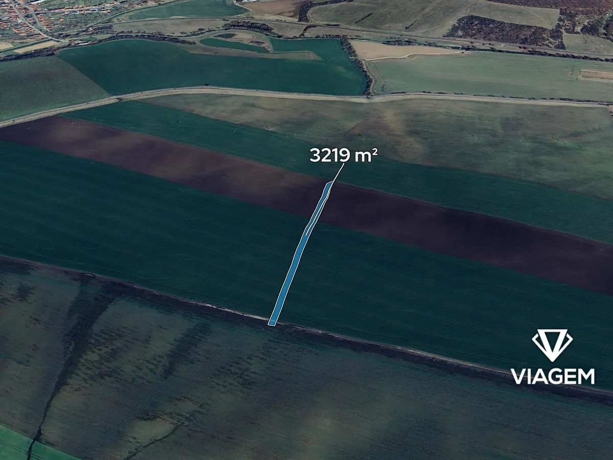 Prodej pole 3219 m²