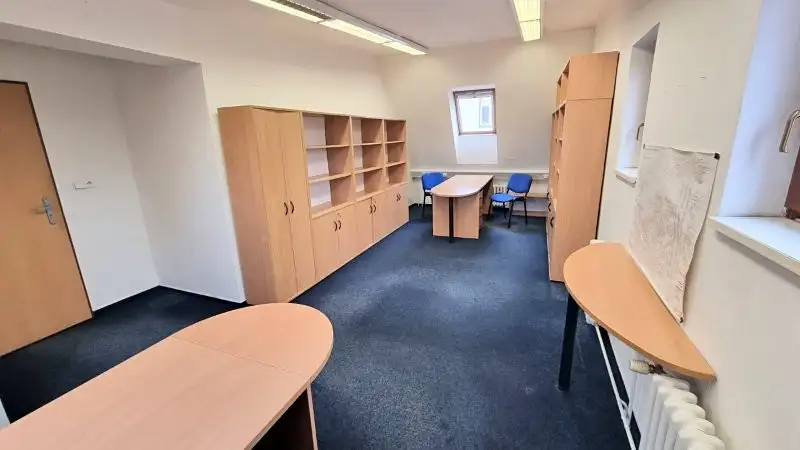 Pronájem kanceláře 25 m², Jihlava – náhled fotky 1