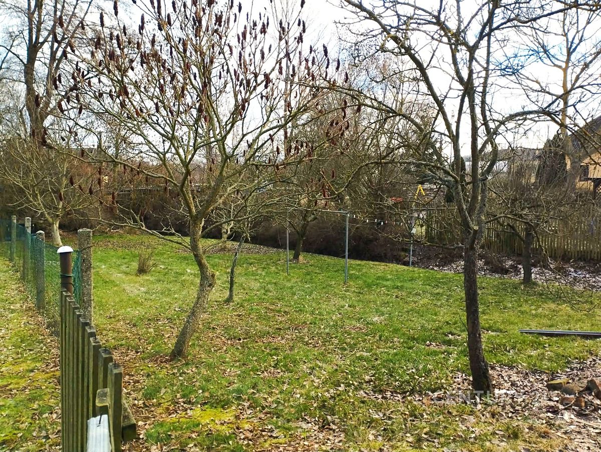 Prodej rodinného domu 140 m², pozemek 590 m² – fotografie 3