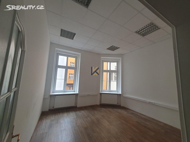 Pronájem kanceláře 131 m² – pohled 6