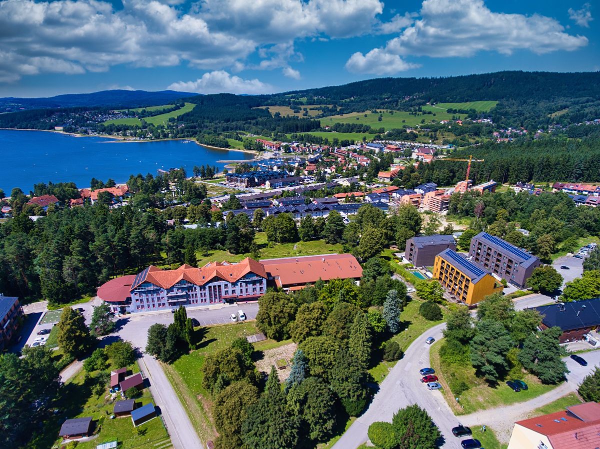 Pronájem bytu 1+kk 42 m² – fotografie 2