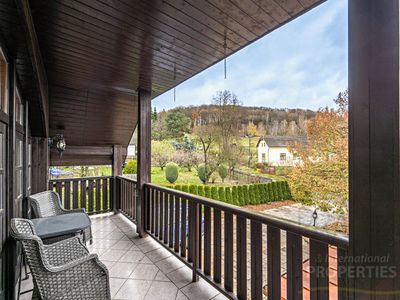 Prodej rodinného domu 300 m², pozemek 1105 m²