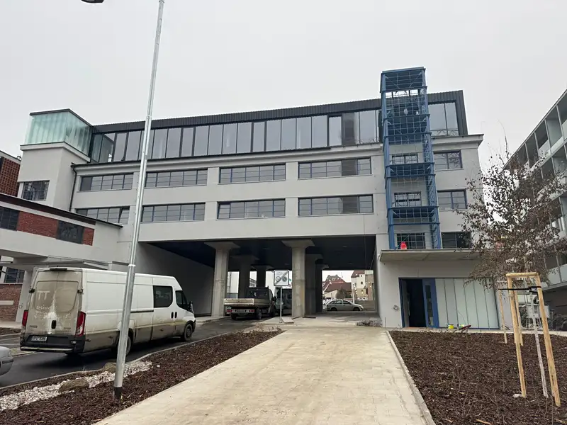 Pronájem skladového prostoru 212 m², Plzeň – náhled fotky 3