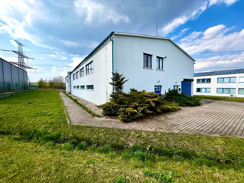 Prodej skladového prostoru 1403 m², Kadaň – náhled fotky 2