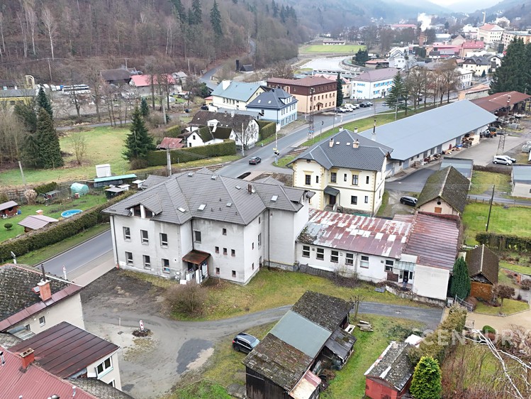 Prodej komerčního prostoru, 1 380 m² (2 z 66)