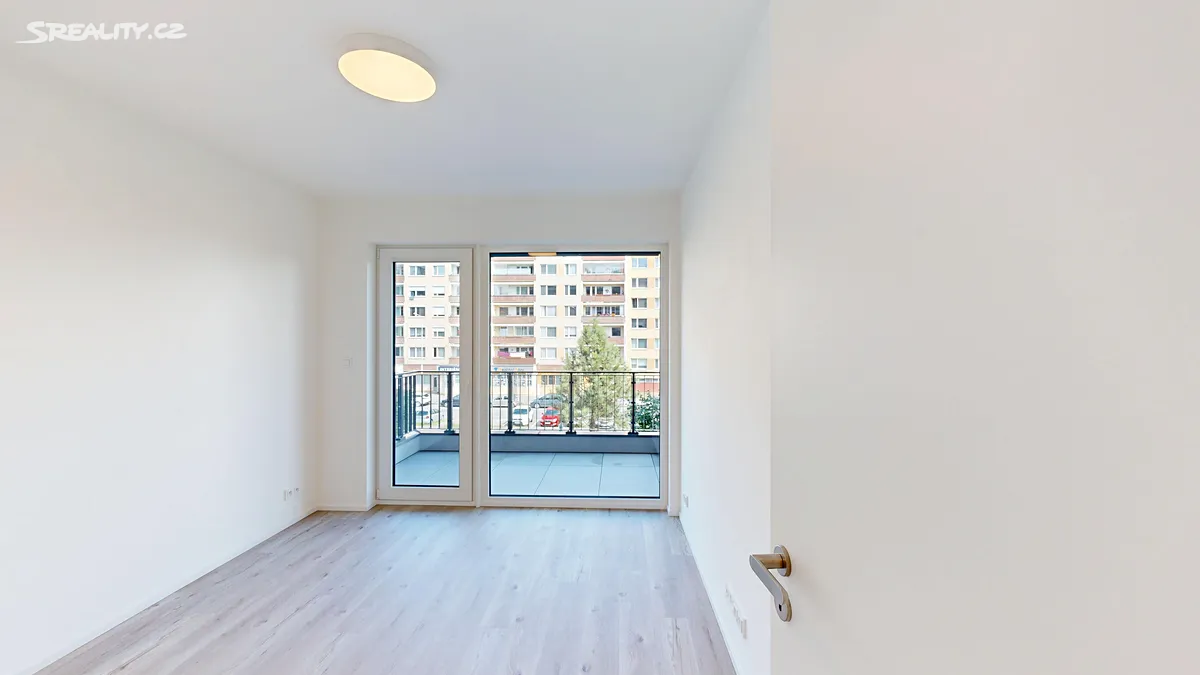 Pronájem bytu 2+kk 54 m² - Więcej