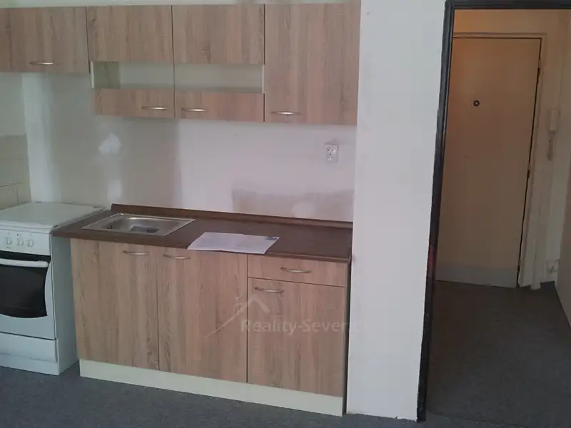 Pronájem bytu 1+1 35 m², Stráž pod Ralskem, okres Česká Lípa