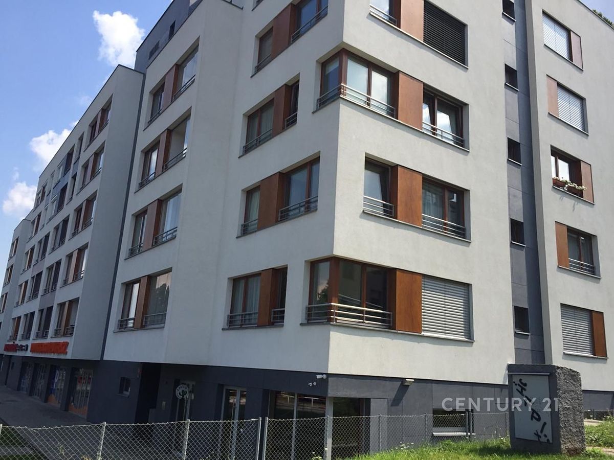 Prodej bytu 4+kk 100 m²