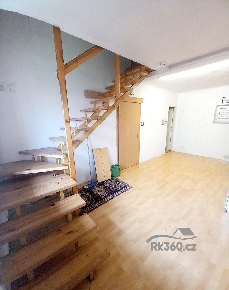Prodej rodinného domu 92 m², pozemek 262 m² – fotografie 5